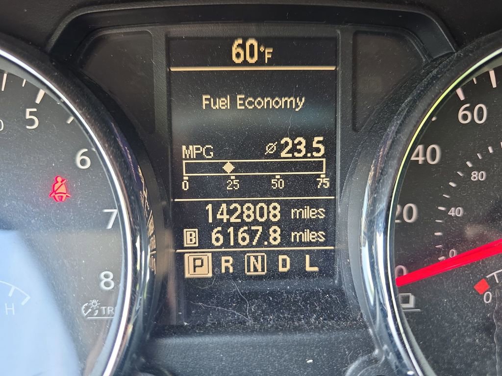 Used 2013 Nissan Rogue SL FWD image 23