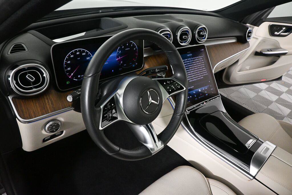 Used 2023 Mercedes-Benz C 300 Sedan image 6
