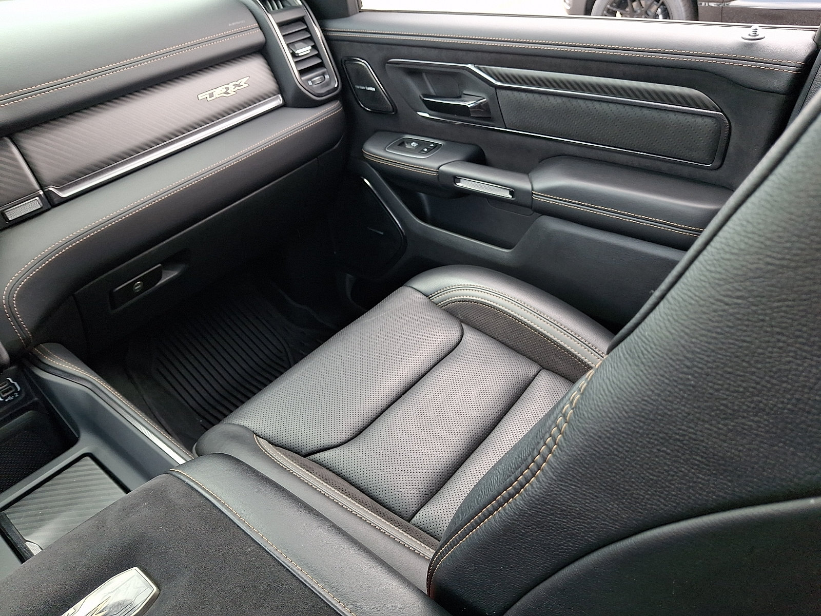 Used 2024 RAM 1500 TRX AWD/4WD image 15
