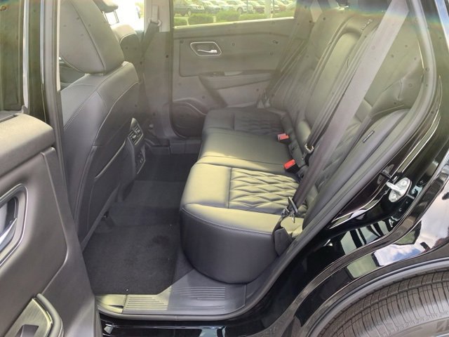 New 2026 Nissan Rogue Platinum image 26