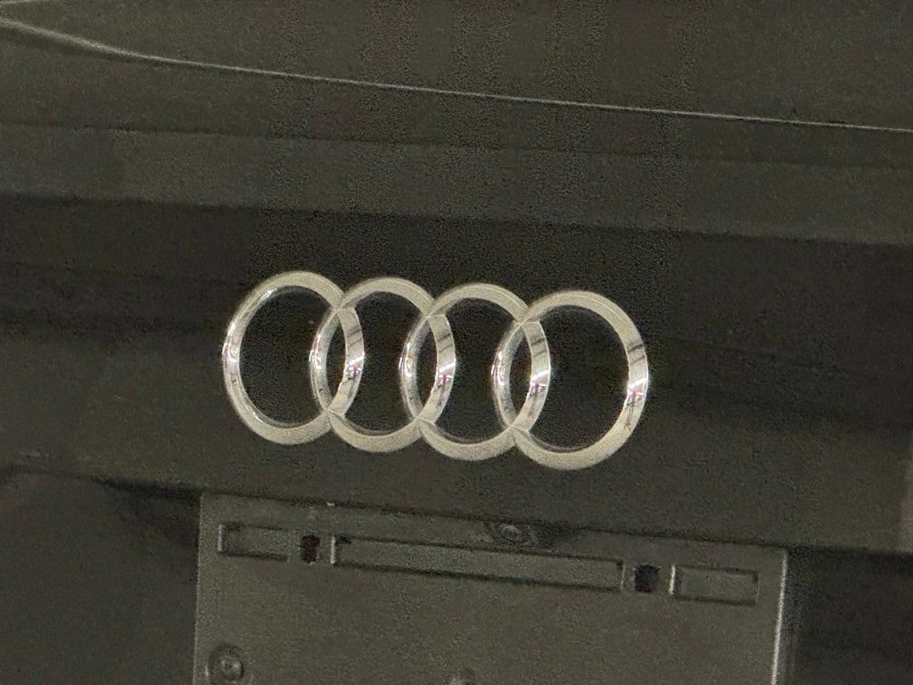 Used 2017 Audi Q7 2.0T Premium Plus w/ Premium Plus Package AWD/4WD image 39