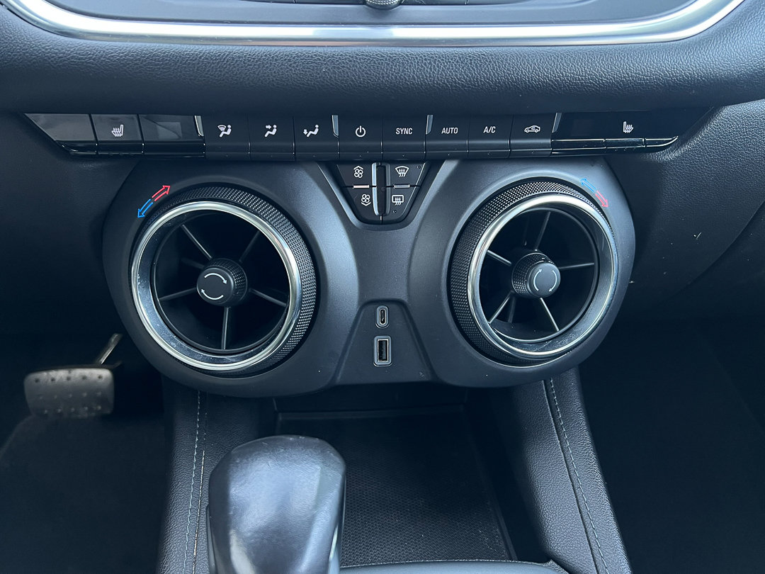 Used 2020 Chevrolet Blazer LT image 20