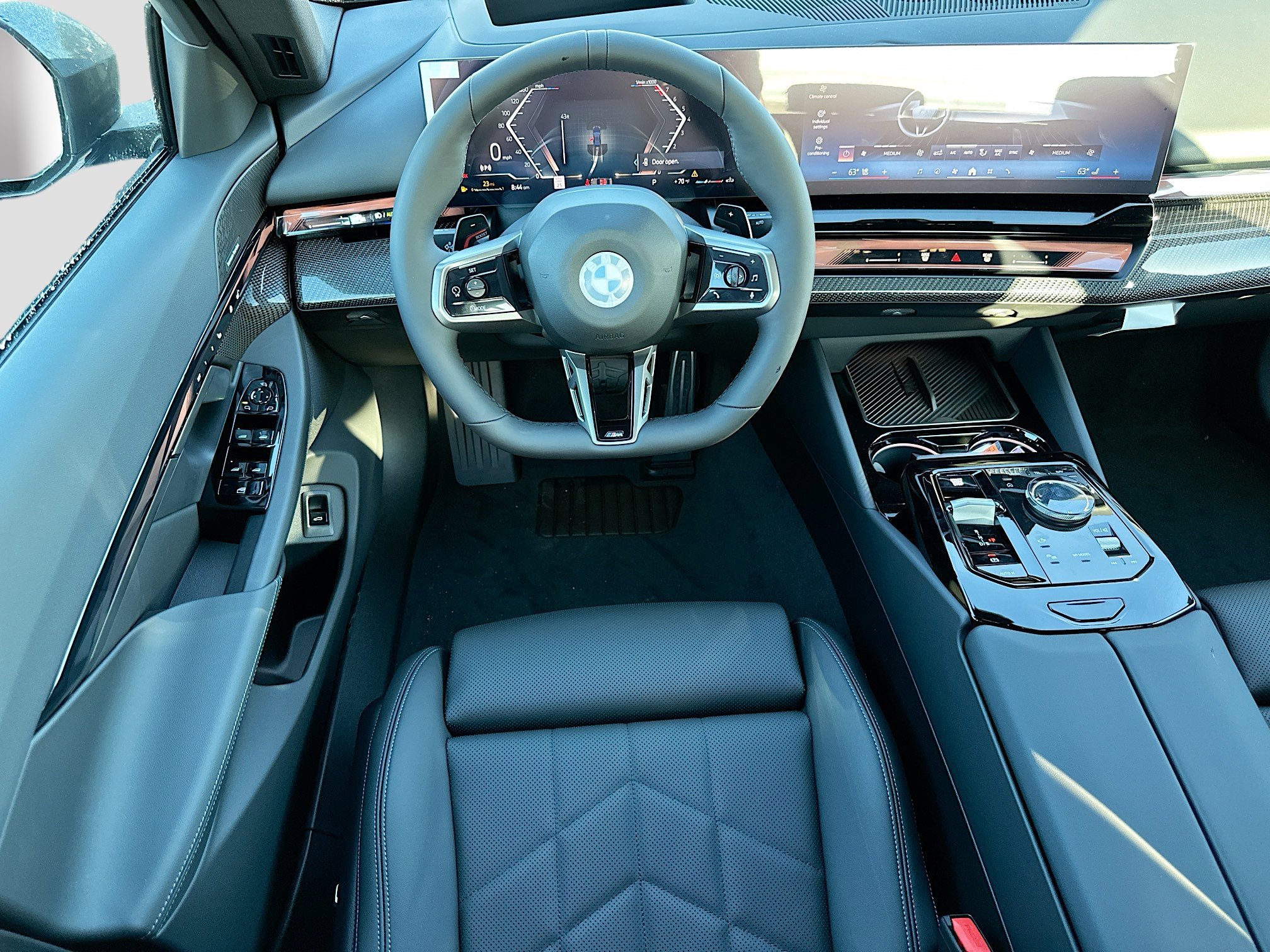 New 2026 BMW 540i xDrive 540i xDrive w/ M Sport Package image 17