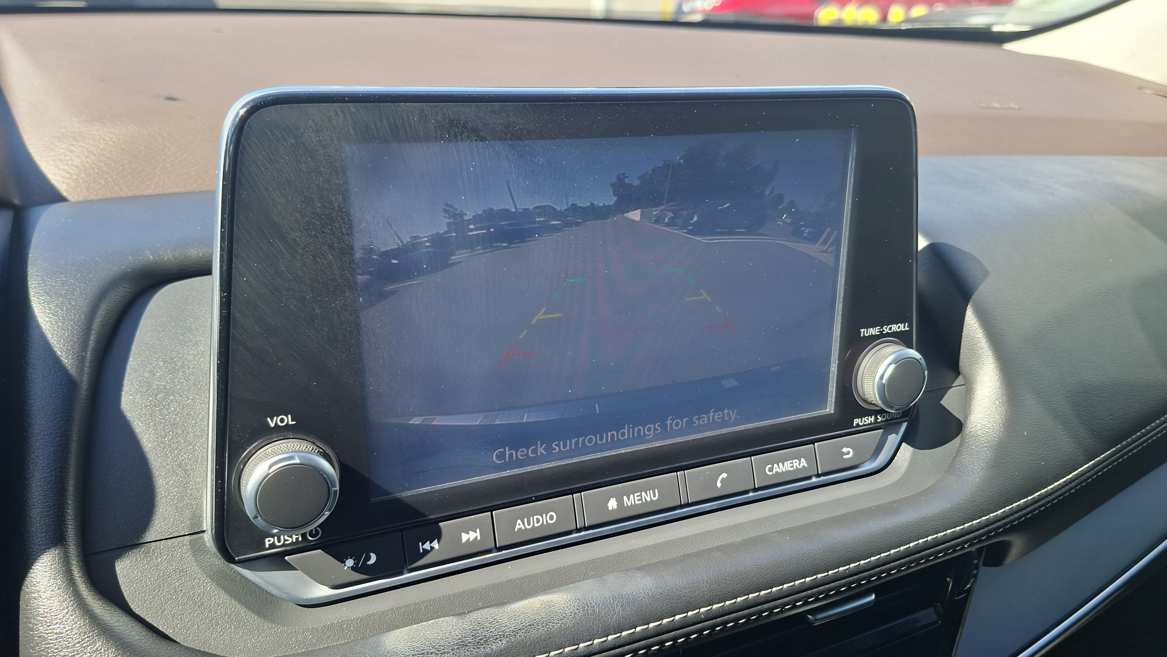 Used 2022 Nissan Rogue SV FWD image 13