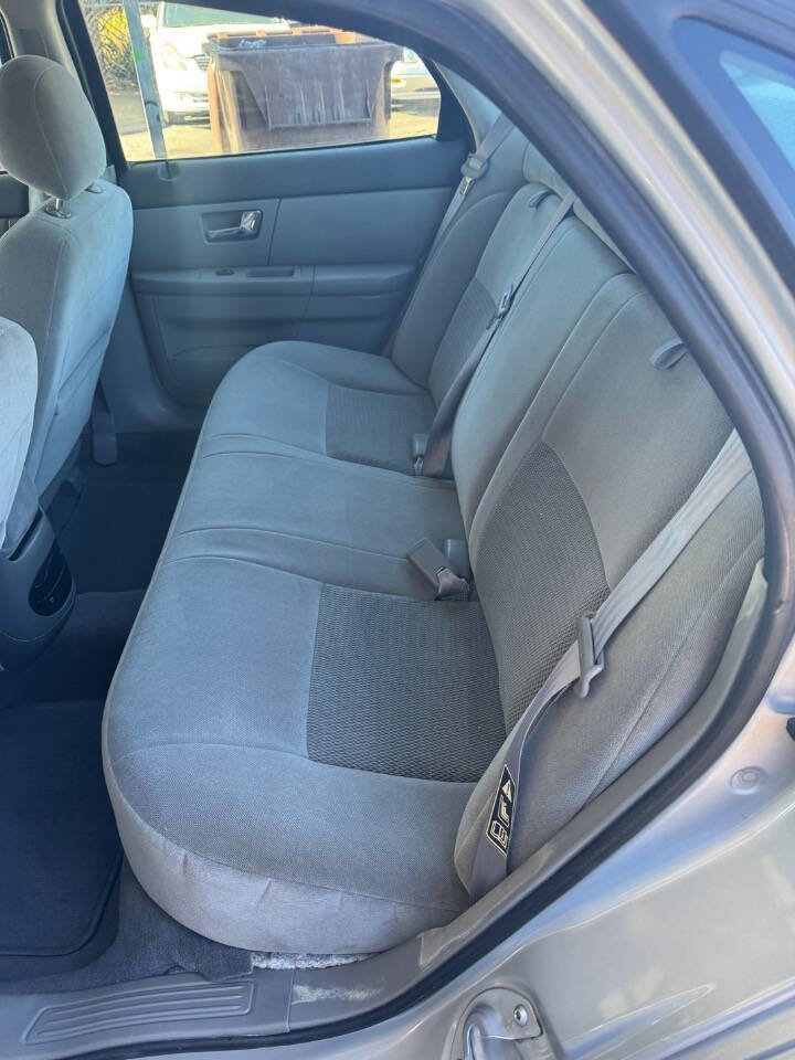 Used 2003 Ford Taurus SES image 14