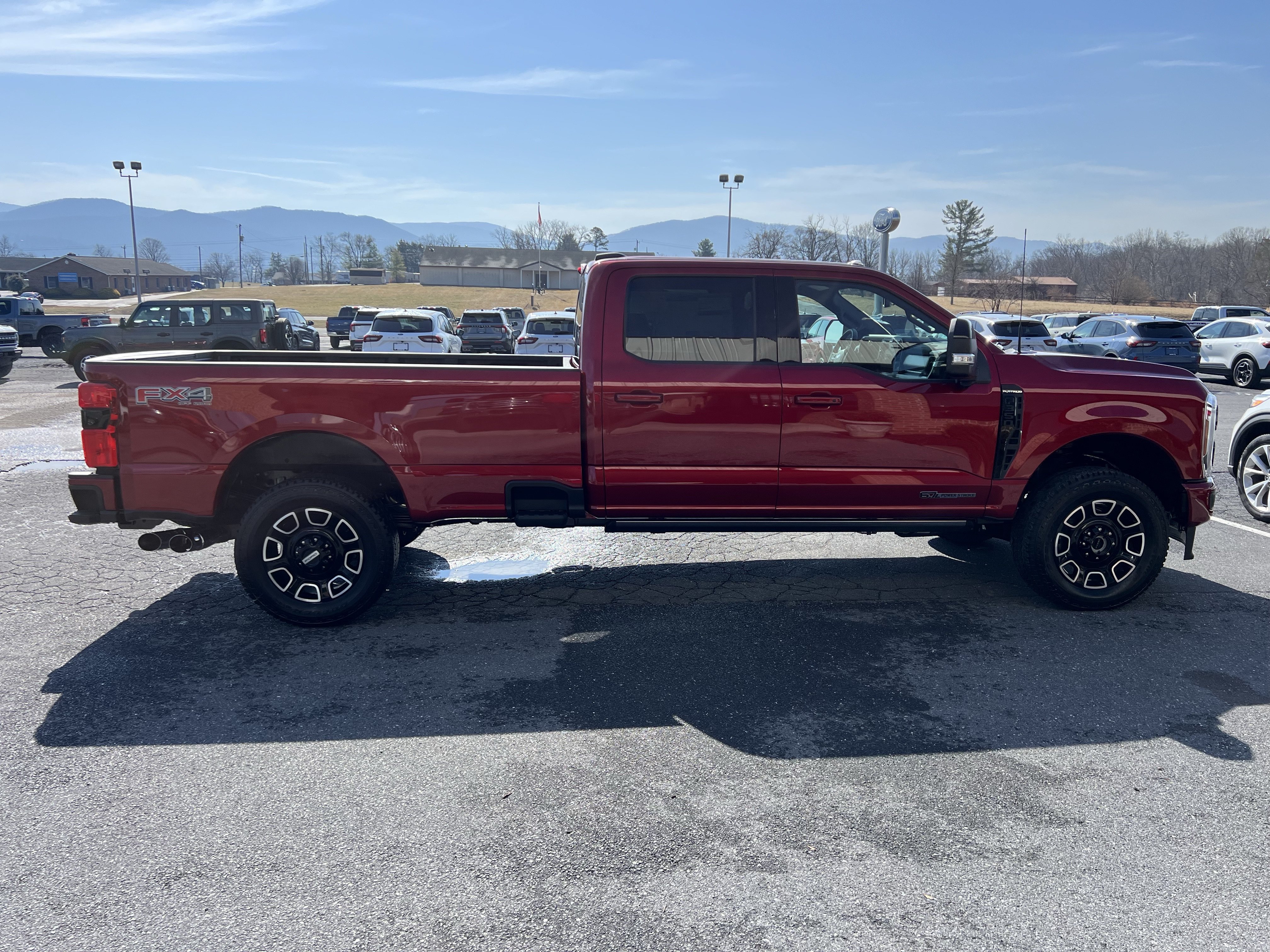 New 2026 Ford F350 Platinum w/ FX4 Off-Road Package AWD/4WD image 5