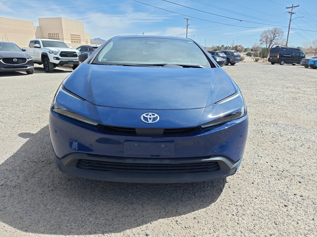 Used 2023 Toyota Prius LE image 5