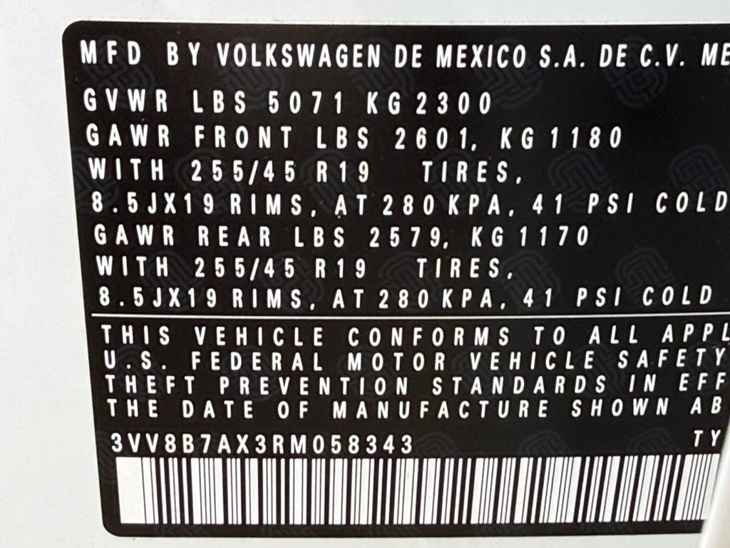 Used 2024 Volkswagen Tiguan SE R-Line AWD/4WD image 26