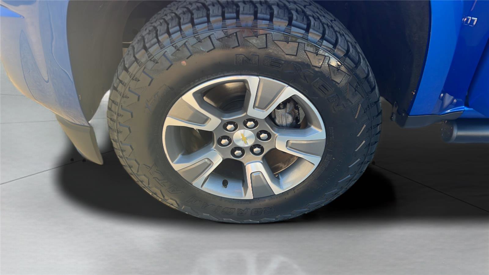Used 2018 Chevrolet Colorado Z71 AWD/4WD image 16