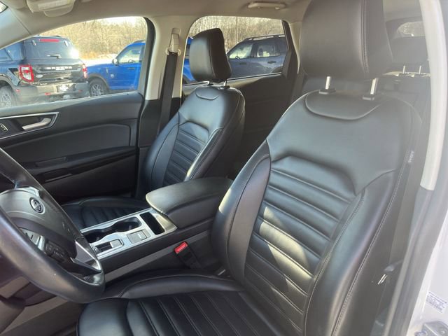 Used 2023 Ford Edge SEL image 15