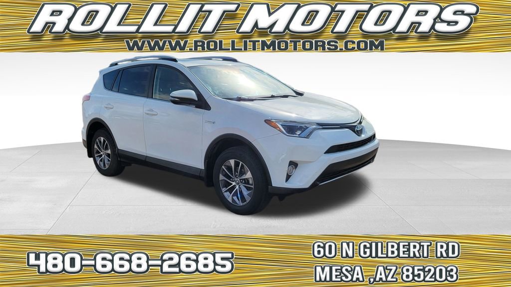 Used 2017 Toyota RAV4 XLE image 1
