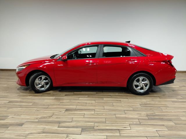 Used 2022 Hyundai Elantra SE image 15