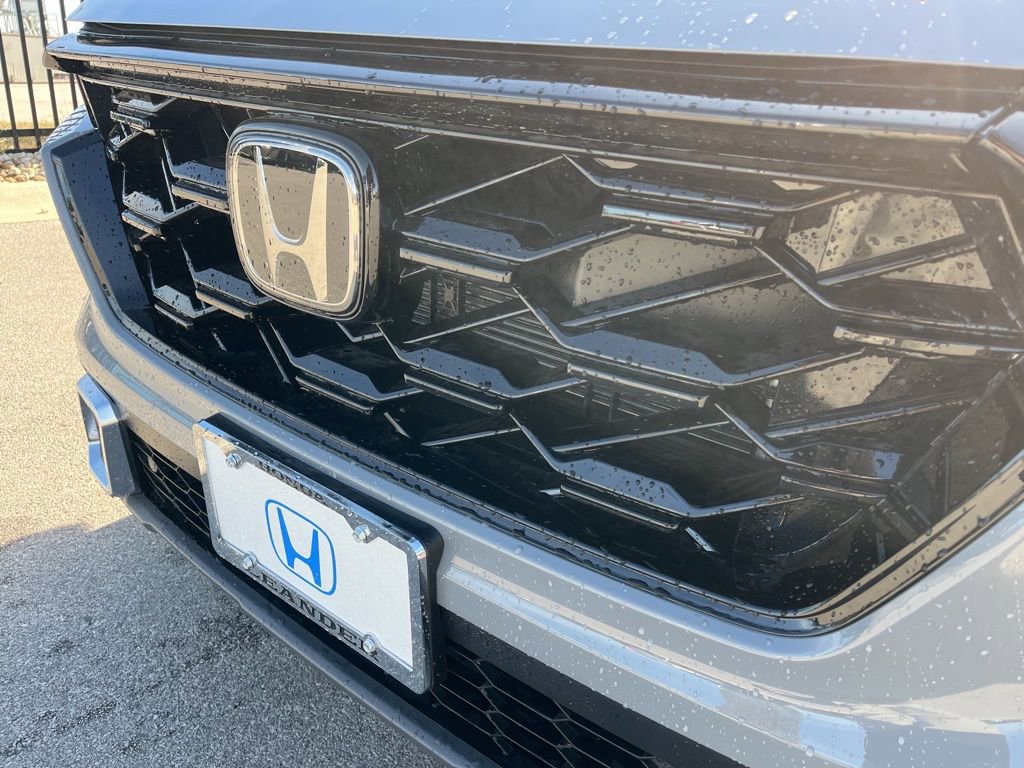 Used 2026 Honda CR-V Sport Touring image 17