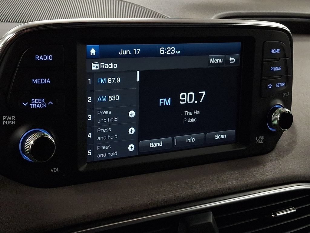 Used 2020 Hyundai Santa Fe SE AWD/4WD image 13