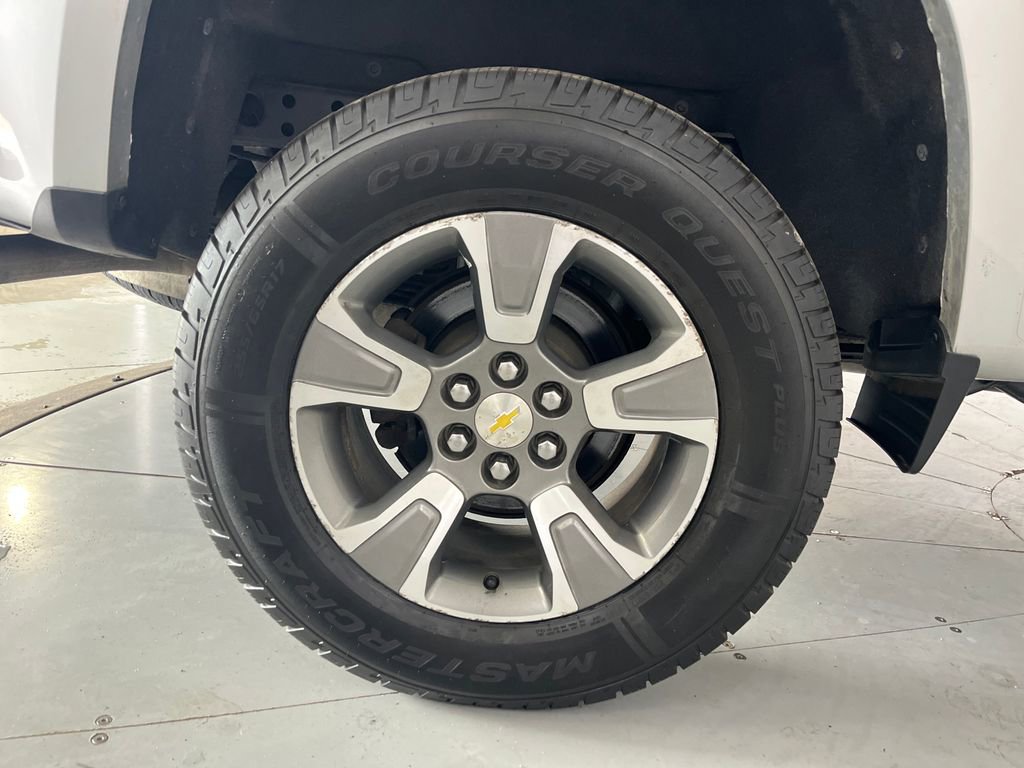 Used 2018 Chevrolet Colorado Z71 AWD/4WD image 16