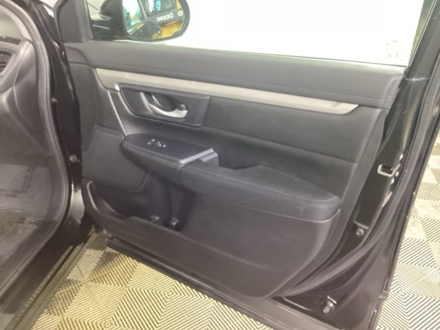 Used 2020 Honda CR-V LX image 17