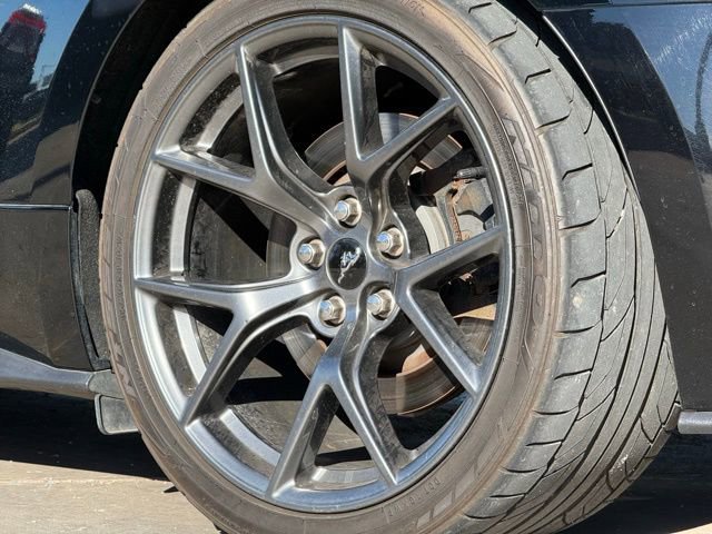 Used 2019 Ford Mustang GT Premium w/ Performance Package - Level 2 image 11