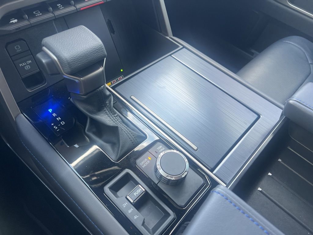 New 2026 Toyota Sequoia Platinum AWD/4WD image 22
