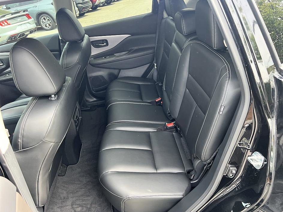 Certified 2024 Nissan Murano SV w/ SV Midnight Edition Package image 14