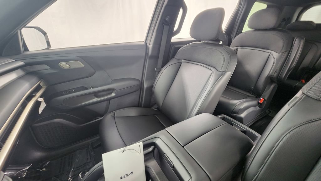 New 2027 Kia Telluride S w/ Towing Package AWD/4WD image 13