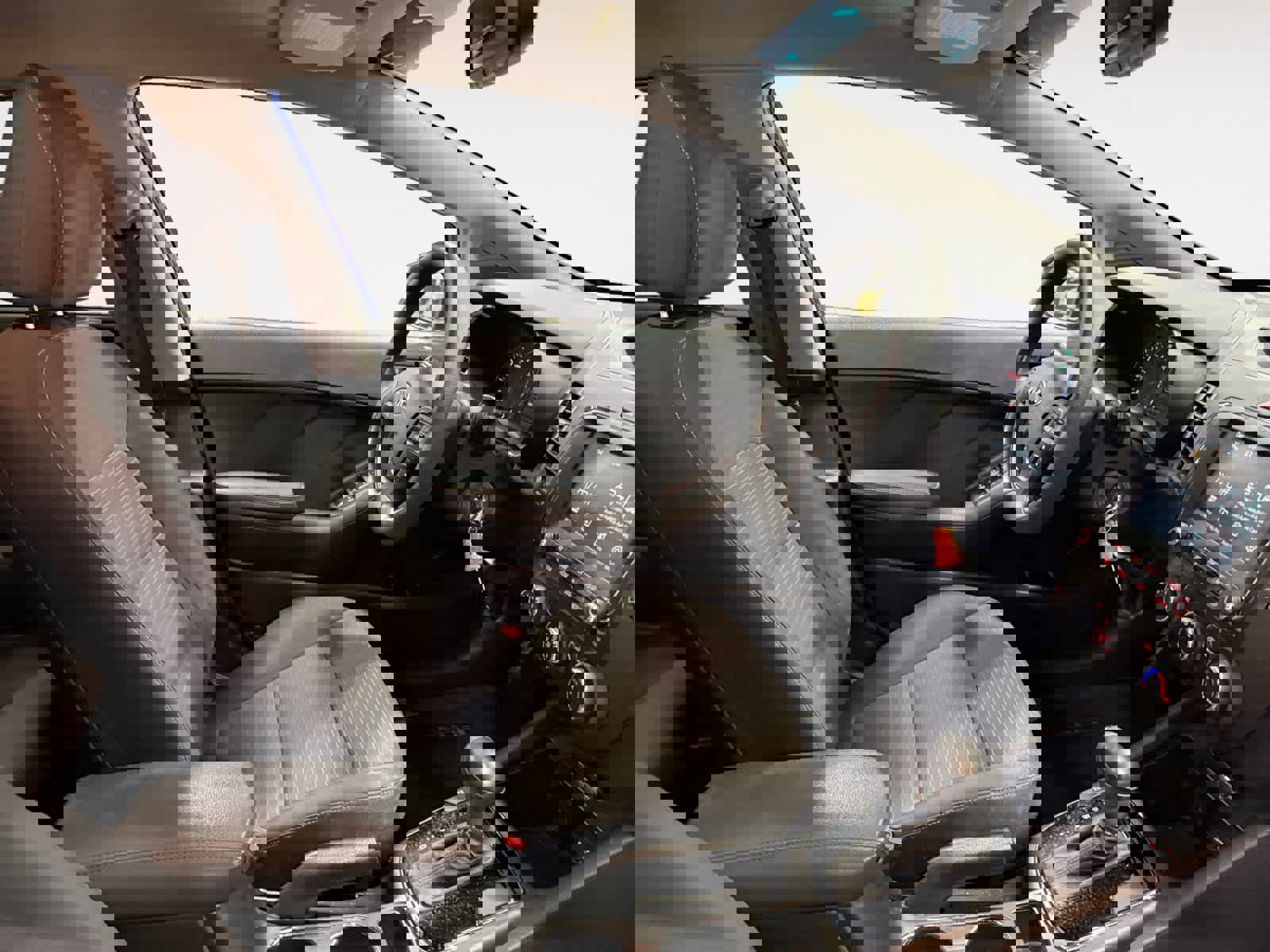 Used 2018 Kia Forte LX w/ LX Popular Package image 15