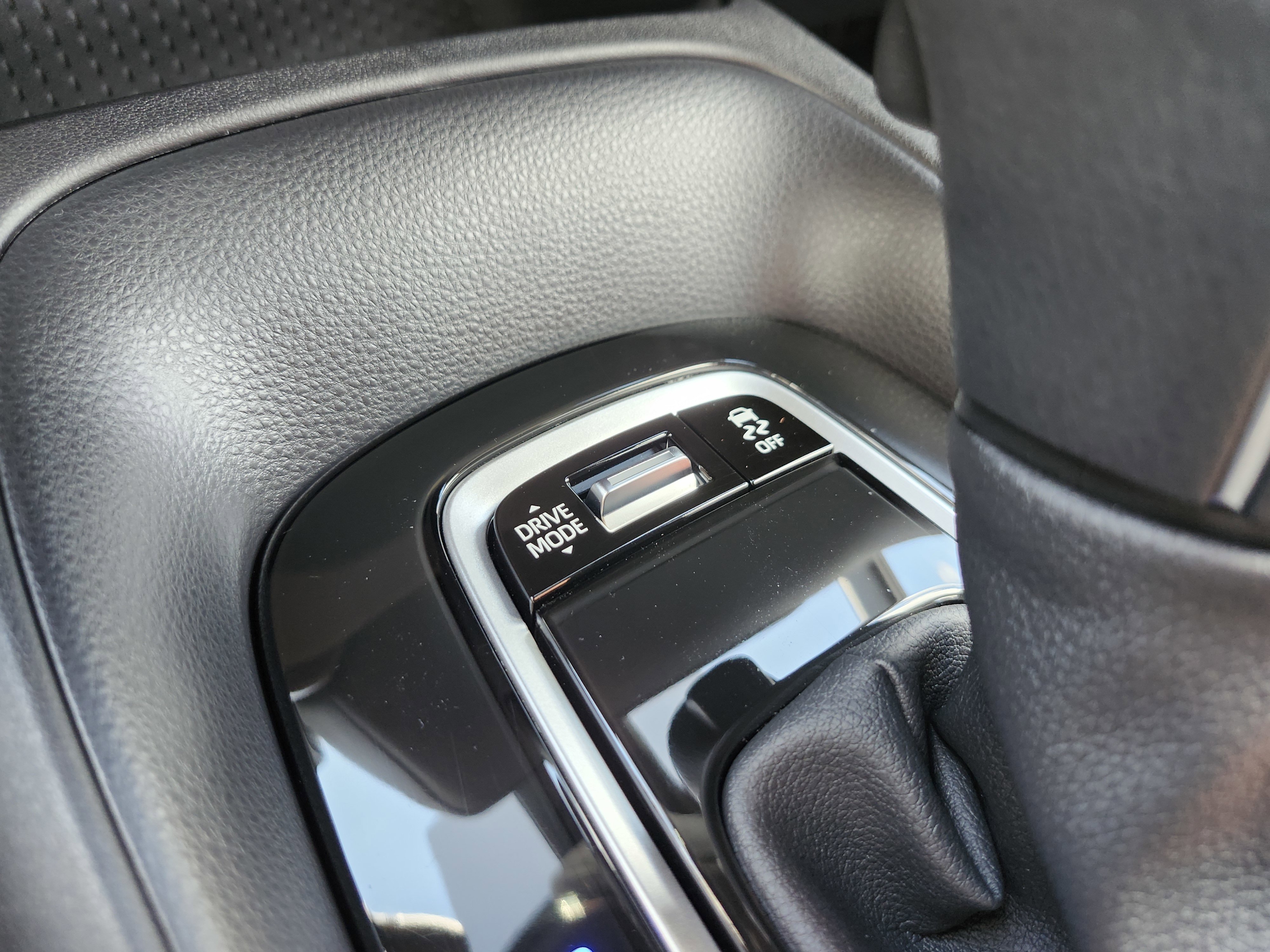 Used 2026 Toyota Corolla SE image 8