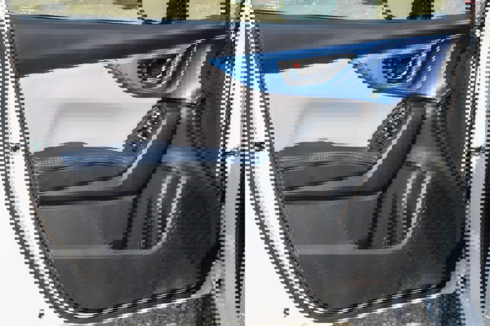 Used 2021 Subaru Crosstrek Hybrid w/ Popular Package #3 image 16