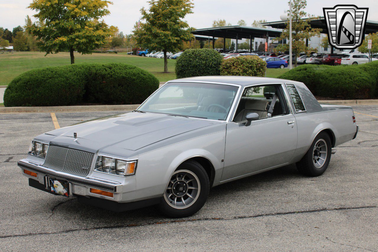 Used 1987 Buick Regal Coupe image 2