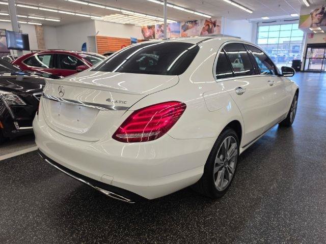Used 2018 Mercedes-Benz C 300 4MATIC Sedan image 5