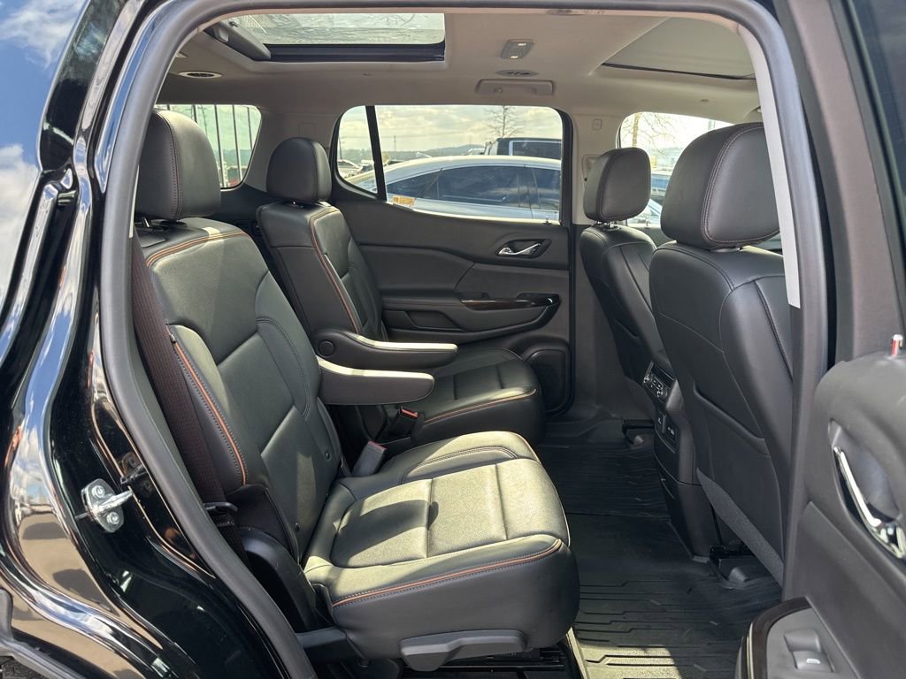 Used 2023 GMC Acadia AT4 w/ Technology Package image 25