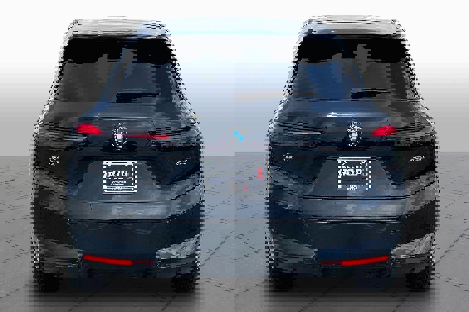 Certified 2024 BMW iX xDrive50 w/ Sport Package image 4