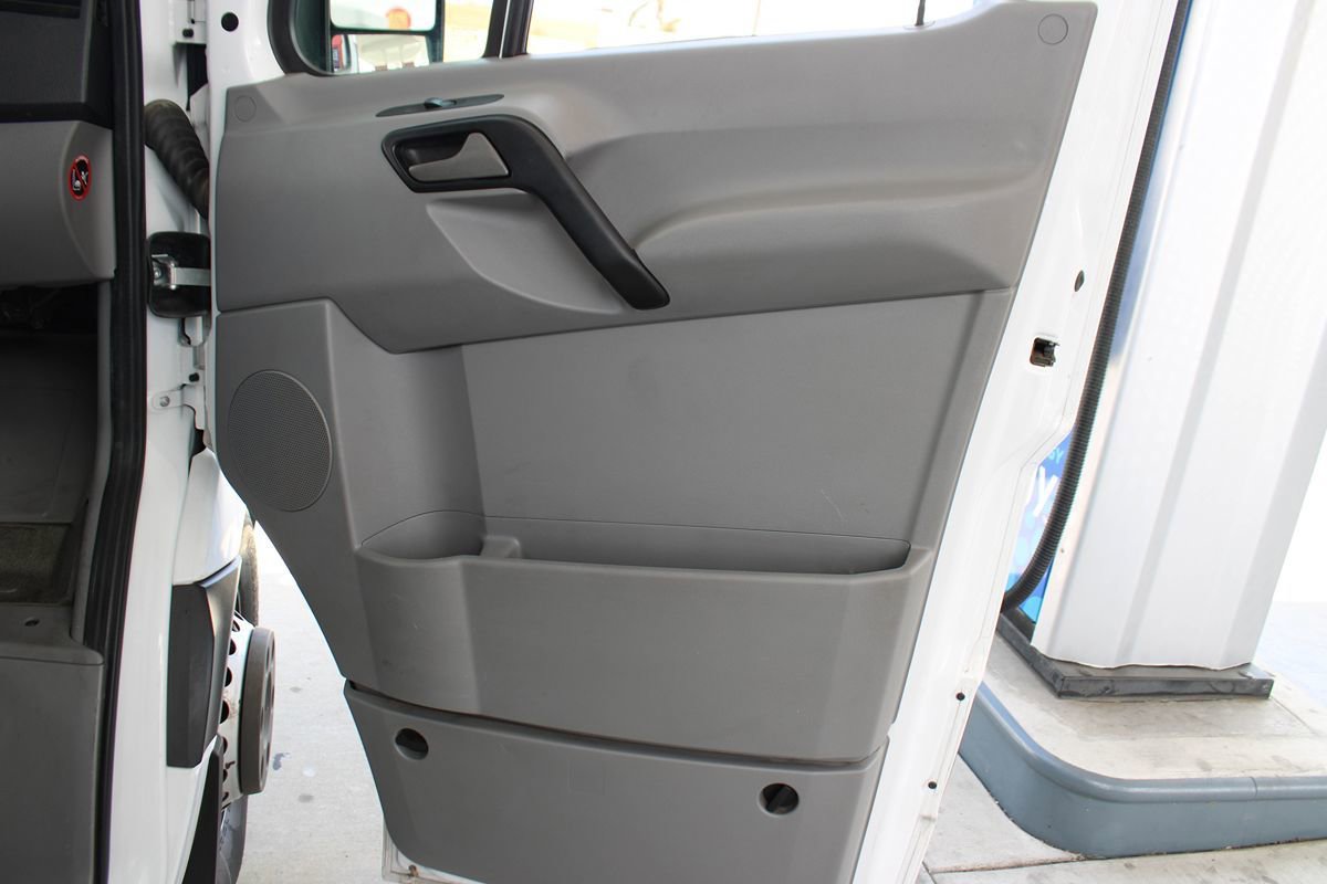 Used 2016 Mercedes-Benz Sprinter 3500 image 45
