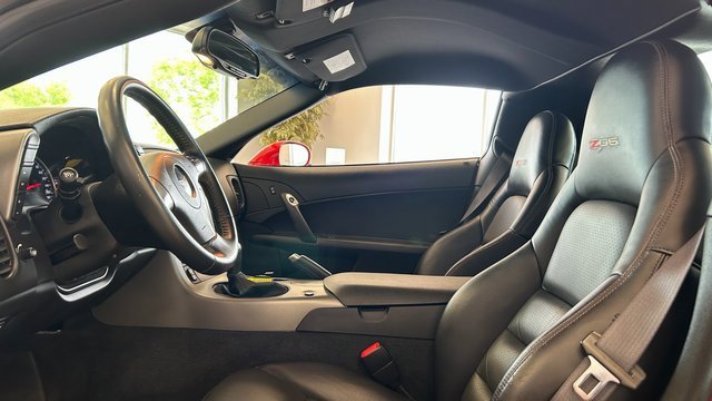 Used 2007 Chevrolet Corvette Z06 w/ Preferred Equipment Group image 17