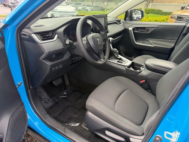 Certified 2019 Toyota RAV4 LE AWD/4WD image 11