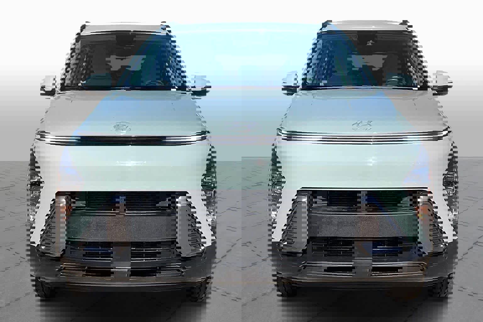 Certified 2025 Hyundai Kona SEL image 4