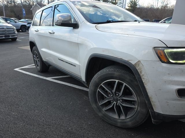 Used 2019 Jeep Grand Cherokee Limited w/ Luxury Group II image 10
