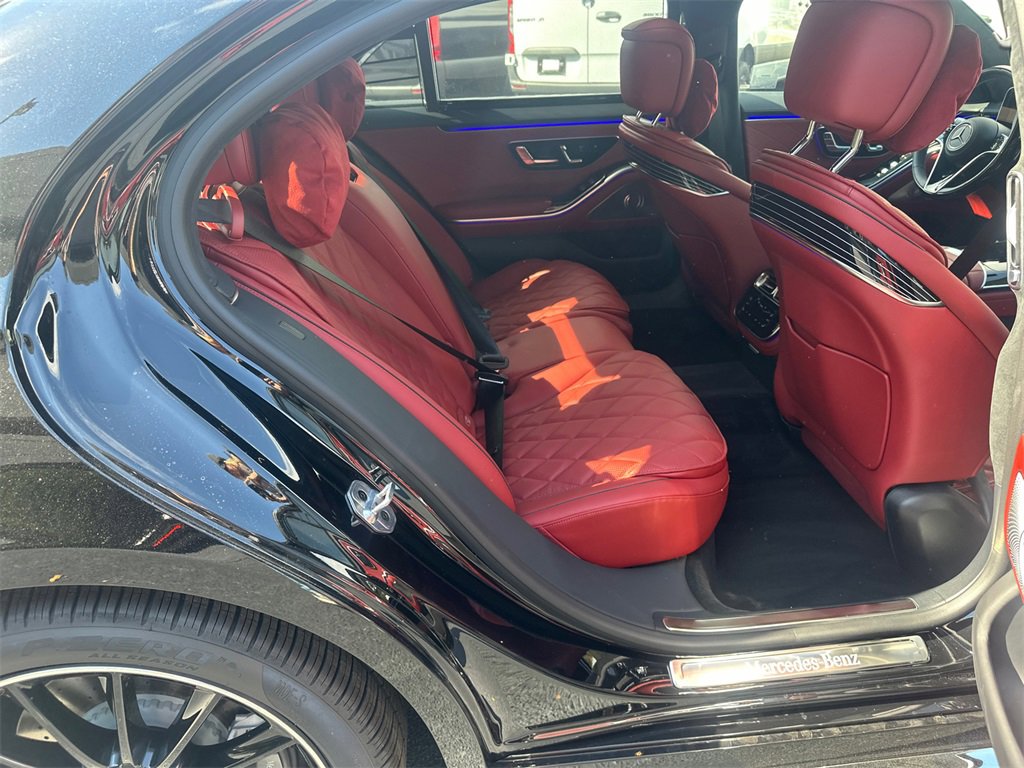 New 2026 Mercedes-Benz S 580 4MATIC Sedan image 17