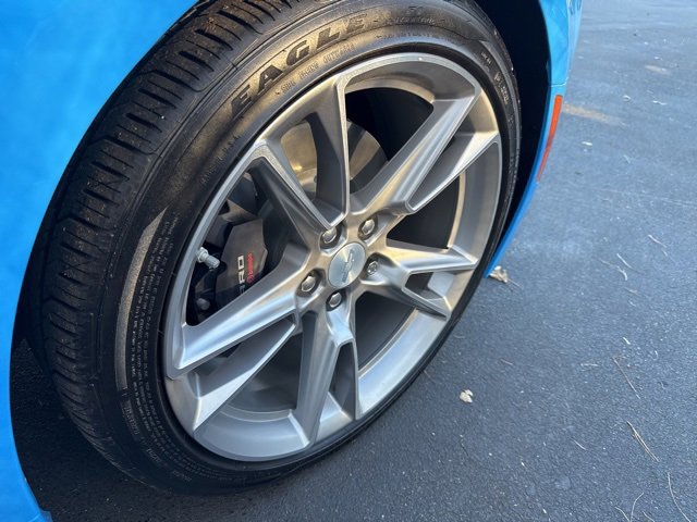 Used 2023 Chevrolet Camaro LT w/ RS Package image 23