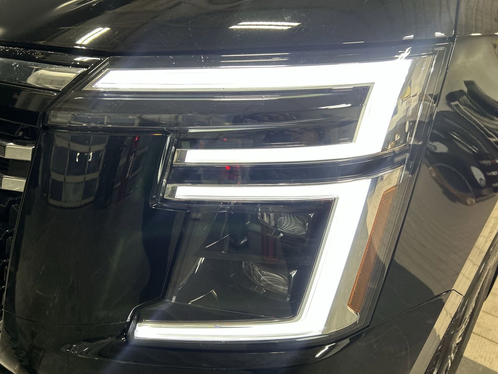 New 2026 Nissan Armada SL w/ Captain's Chari Seat Package image 34