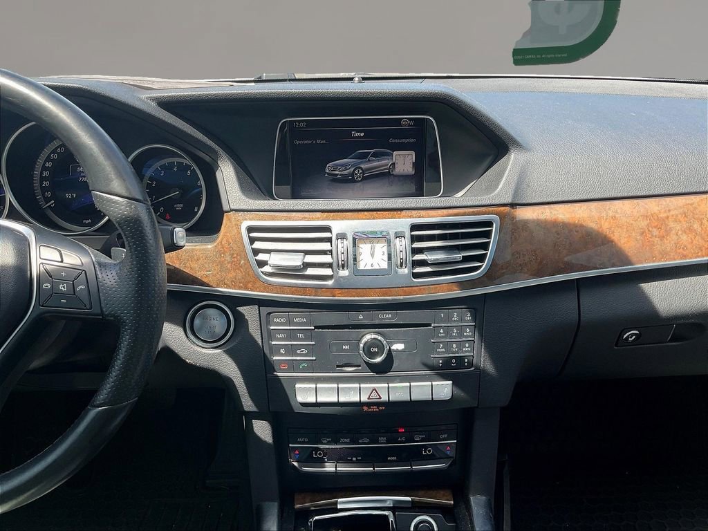 Used 2016 Mercedes-Benz E 350 4MATIC Wagon image 9