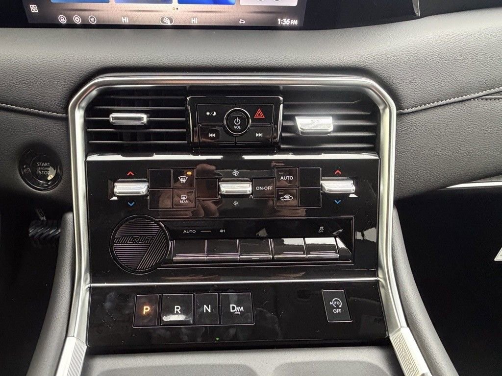 New 2026 Nissan Armada SV image 22