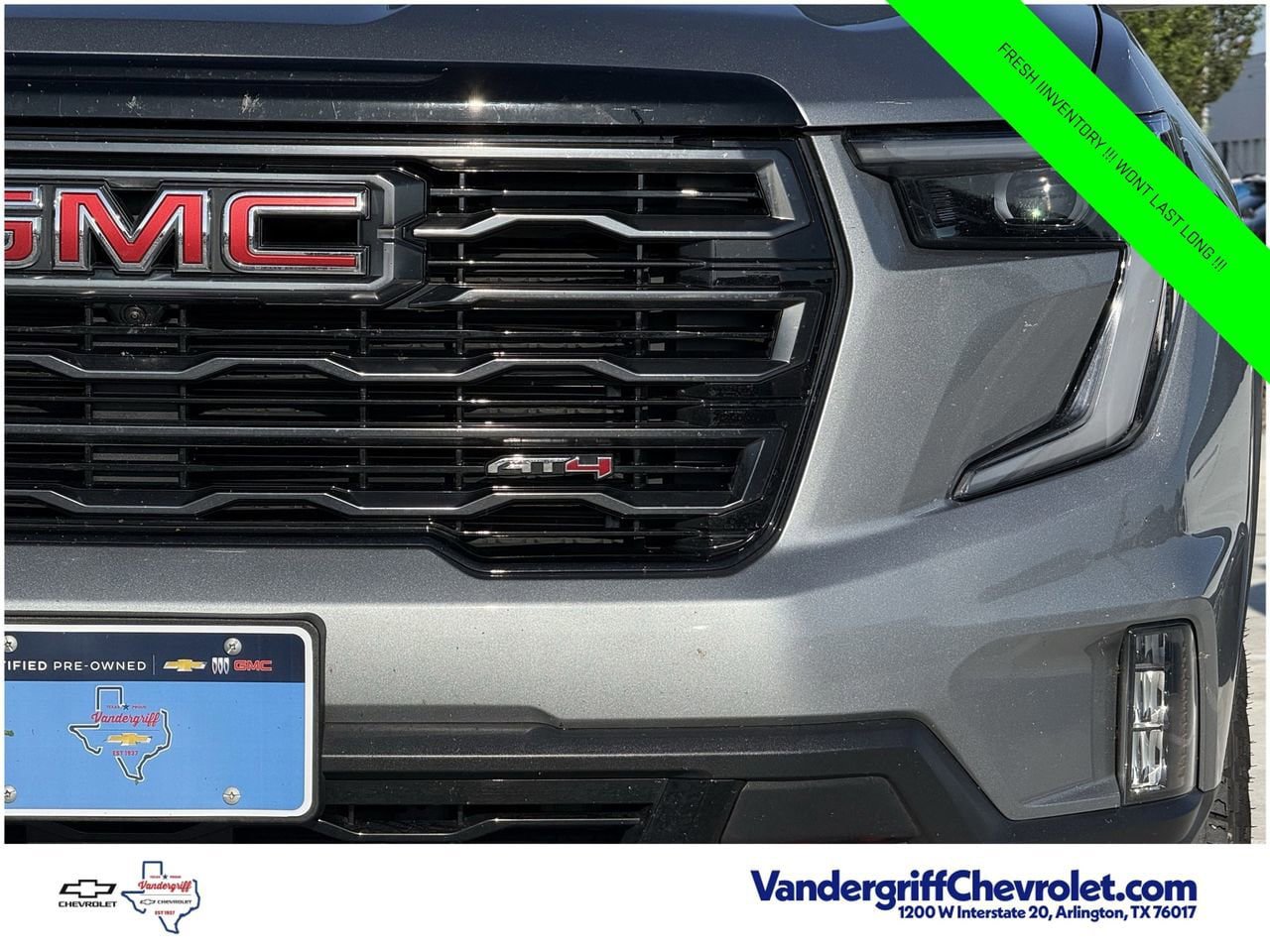 Used 2025 GMC Acadia AT4 AWD/4WD image 5