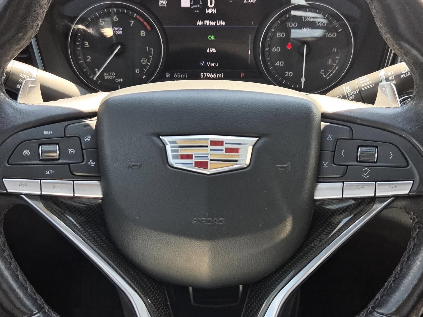 Used 2022 Cadillac XT6 Sport w/ Technology Package AWD/4WD image 32