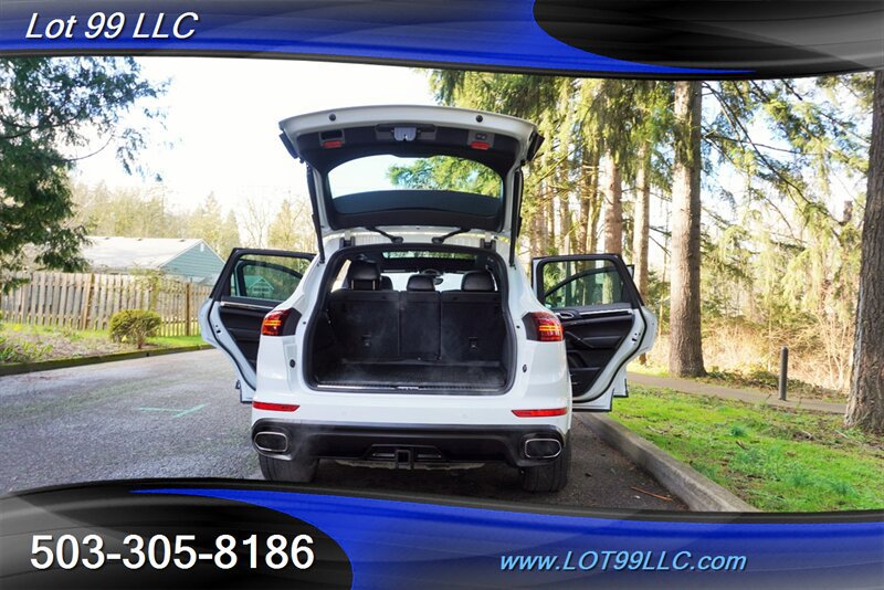 Used 2017 Porsche Cayenne Platinum Edition AWD/4WD image 31