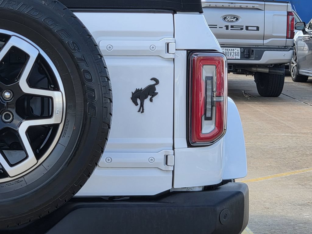 Used 2023 Ford Bronco Outer Banks AWD/4WD image 9