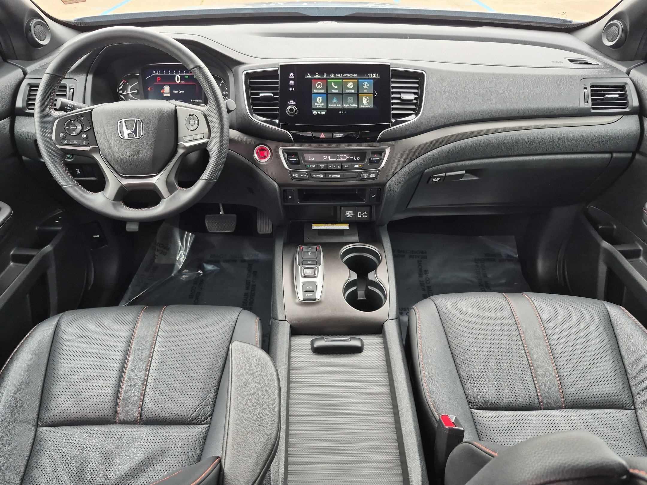 Certified 2023 Honda Passport TrailSport image 25