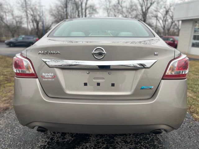 Used 2013 Nissan Altima 2.5 S FWD image 7