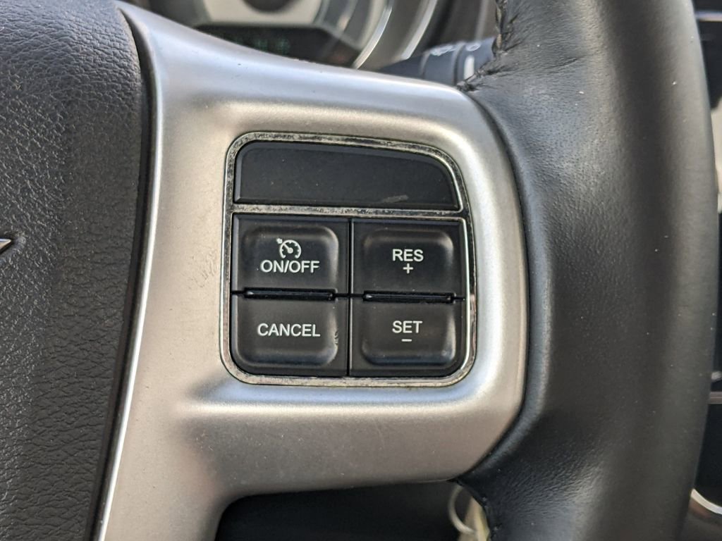 Used 2012 Chrysler 200 Touring image 19