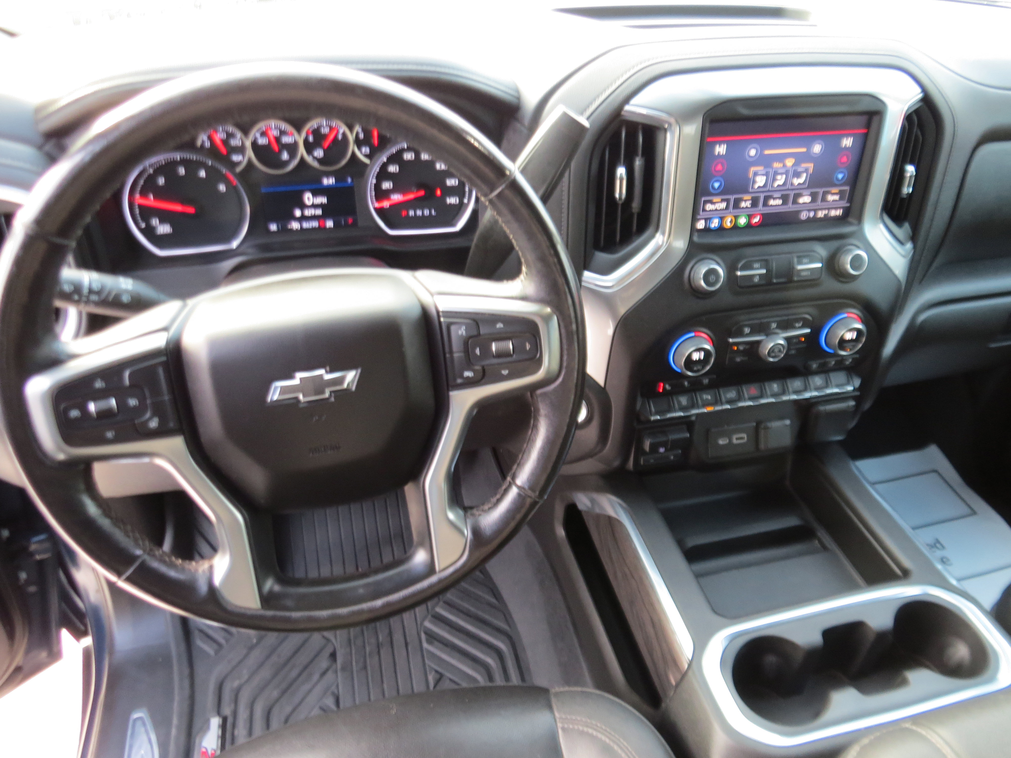 Used 2023 Chevrolet Silverado 2500 LTZ w/ LTZ Plus Package image 26