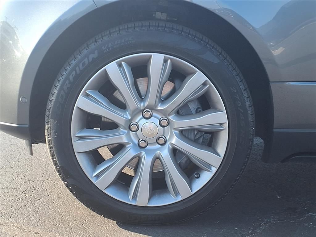 Used 2014 Land Rover Range Rover Supercharged image 24